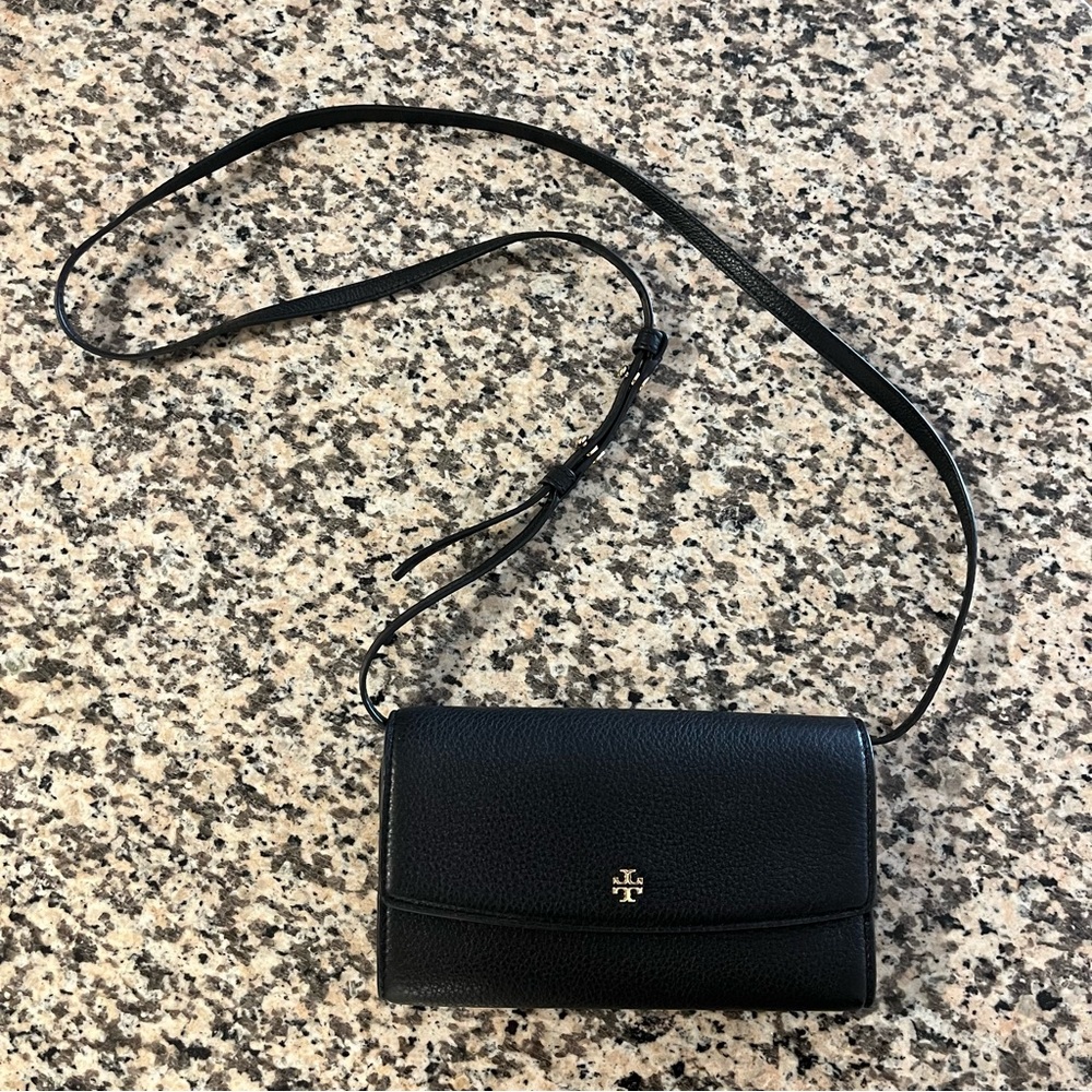NWT Tory Burch Robinson Crossbody Wallet/Purse in Black